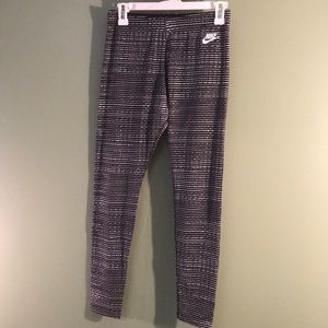 Nike leggings